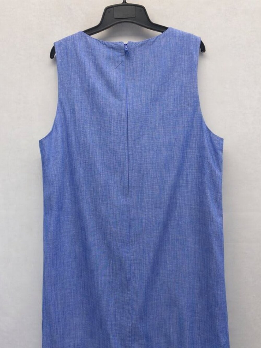 Embroidered Linen Shift Dress - Picture 5 of 8